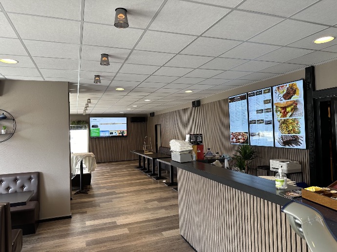 digitale skilt i restaurant digitale skilt